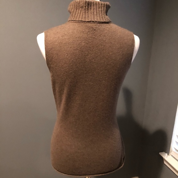 100% Cashmere Lafayette 148 sleeveless turtleneck - Picture 2 of 7